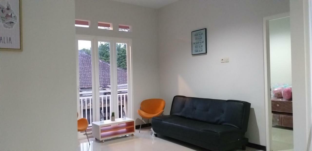 Oemah Arma Rinjani 2 Villa Batu  Dış mekan fotoğraf